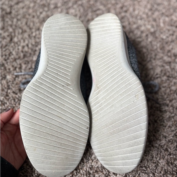 AllBirds - Picture 4 of 4